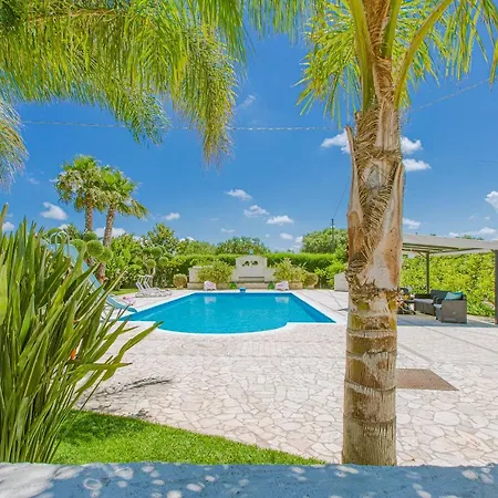 Holiday home Trullo Poggio *