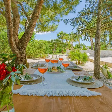 Holiday home Trullo Poggio