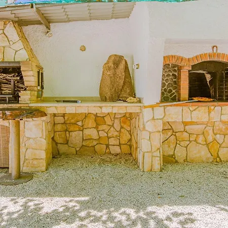 Trullo Poggio Holiday home *